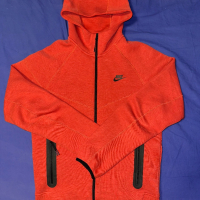 Nike Tech Fleece, снимка 2 - Спортни дрехи, екипи - 44563586