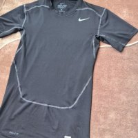 Nike Pro Combat размер L, снимка 2 - Спортни дрехи, екипи - 42027067