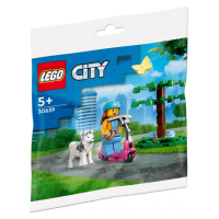 НОВО LEGO City 30639 - Dog Park and Scooter polybag, снимка 1 - Конструктори - 44683000