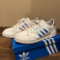 Дамски кецове Adidas, снимка 1 - Дамски боти - 42855250