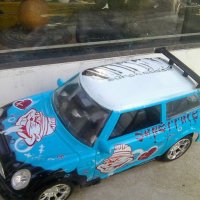 Пластмасова кола Мини Купър, снимка 1 - Колекции - 37799734