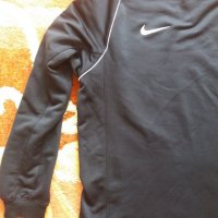 Оригинално горнище Nike , снимка 2 - Спортни дрехи, екипи - 34173292