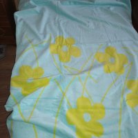 Голяма луксозна хавлиеноплюшена  кърпа на фирмата move for frottana, снимка 3 - Хавлиени кърпи - 37250326