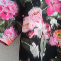 Красива блуза с флорален десен, снимка 4 - Корсети, бюстиета, топове - 30074603