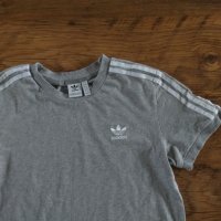 Adidas 3 Stripes Tee - страхотна дамска тениска, снимка 4 - Тениски - 36875985