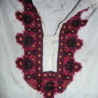 Истинска Народна носия - коприна с ръчна бродерия Отличен подарък, снимка 3 - Антикварни и старинни предмети - 31124501