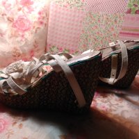 Разкошни сандали на платформа, снимка 3 - Сандали - 29872726
