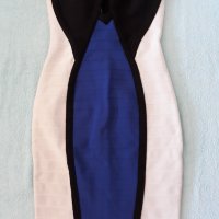 Синьо, бяло и черно - изключително красива и стилна комбинация за стегната материя еластична рокля, снимка 2 - Рокли - 37264650