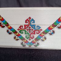 Дървена кутия с българска шевица - ръчна изработка, снимка 2 - Подаръци за жени - 33807126