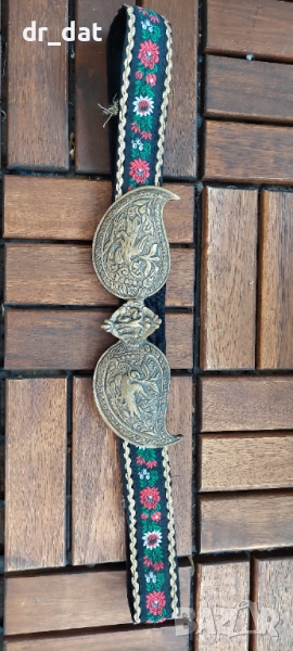 Пафти с везан колан, снимка 1