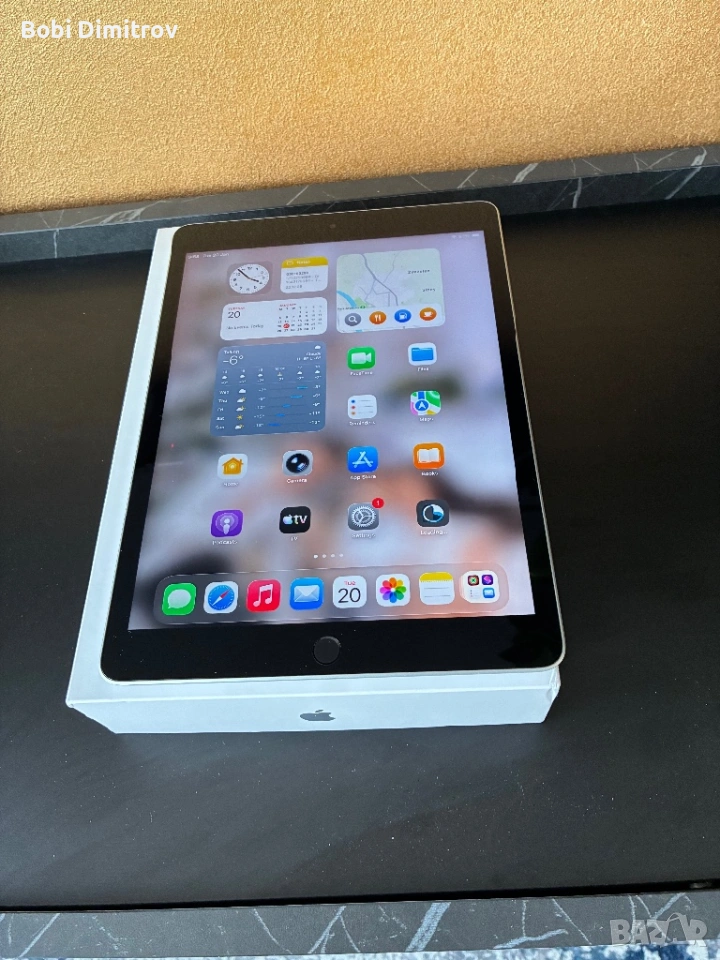 Apple Ipad 9th Gen 64GB, 10.2" Wi-fi, отлично състояние, комплект, снимка 1
