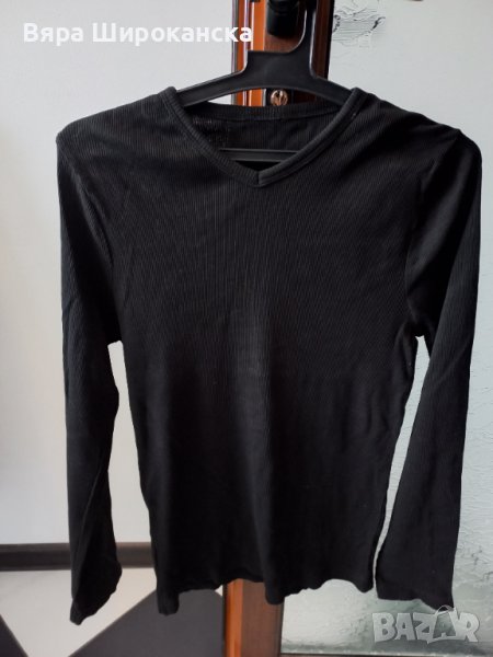 Черна блузка трико. Размер: М, L. , снимка 1
