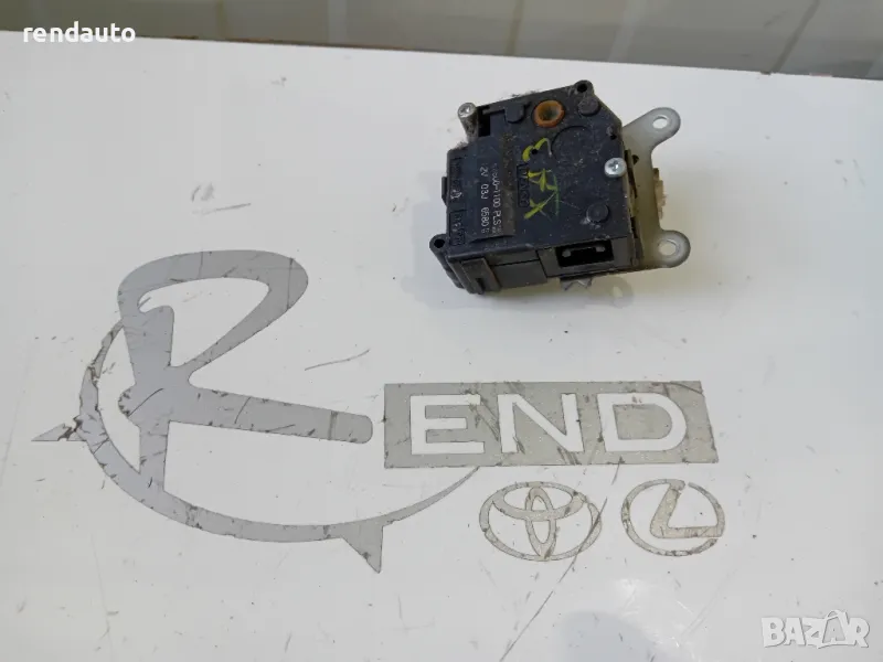 063800-1100 Моторче клапа парно Toyota Rav4 XA3, снимка 1