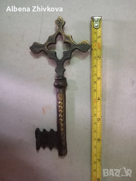 стар ключ - от бронз, снимка 1
