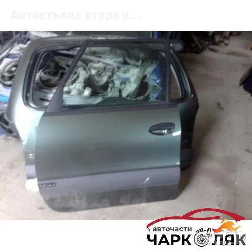 Предна лява врата за Рено Еспейс 99г.(зелена), снимка 1