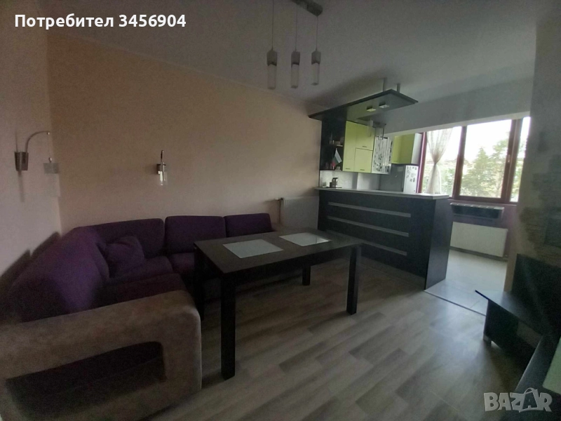 Тристаен апартамент в широк център, снимка 1