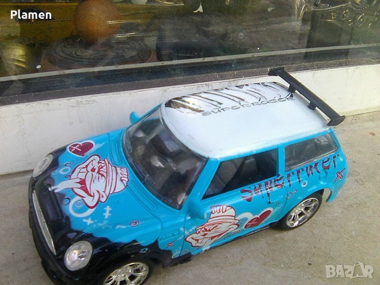 Пластмасова кола Мини Купър, снимка 1
