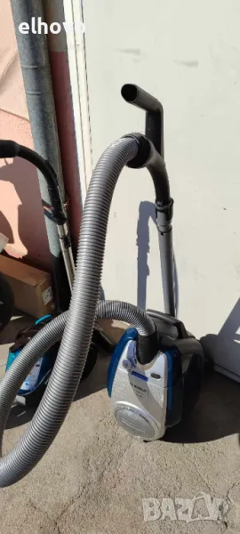 Прахосмукачка Bosch Relaxx'x ProFamily, снимка 1