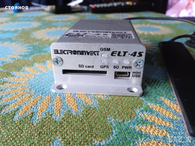 GPS за автомобил 12в в комплект с антена, снимка 1