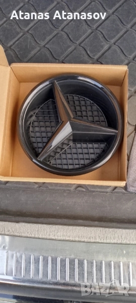 Емблема с основа за Мерцедес W213, снимка 1