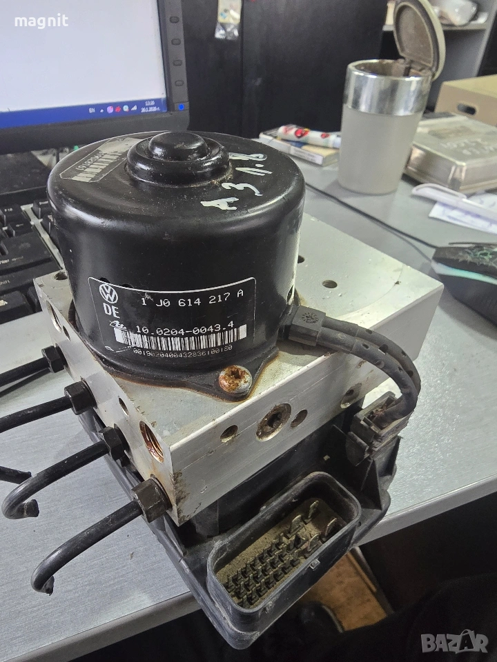 1J0907379A / 1J0614217A ABS Помпа Audi Vw , снимка 1