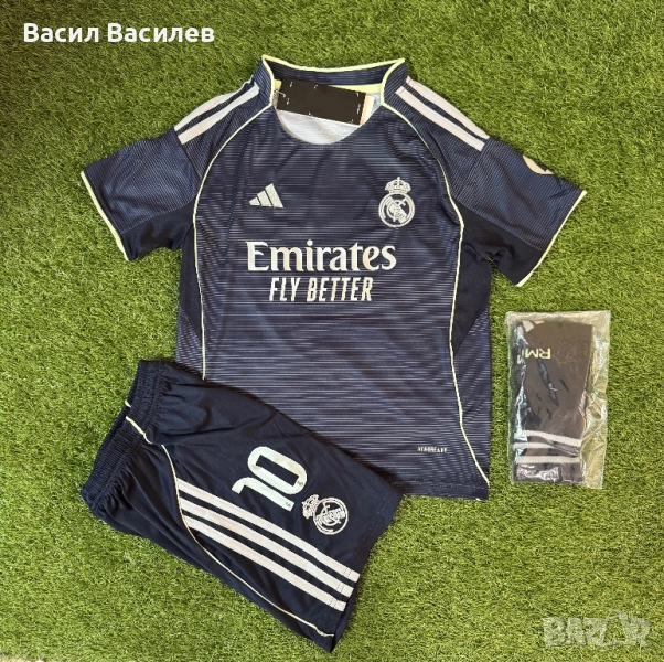 Детски екип на Реал Мадрид с Модрич, снимка 1