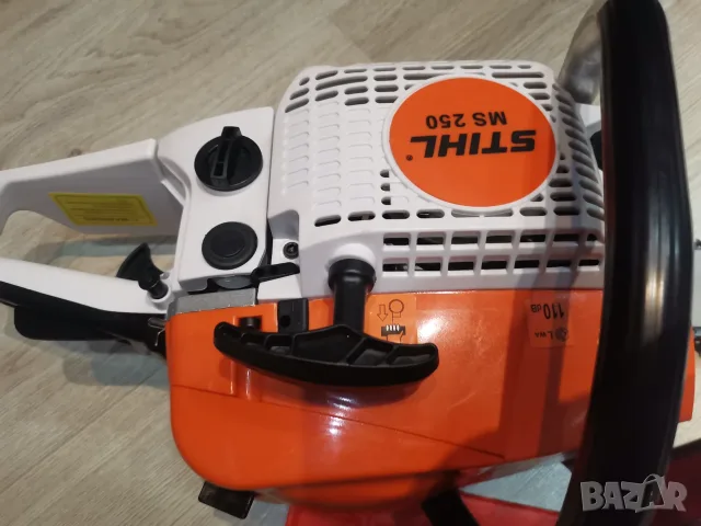 Бензинова резачка STIHL MS 250 – нова, снимка 3 - Моторни триони/резачки - 56508636
