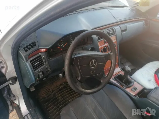 Мерцедес Е класа W210 2.2CDI На Части , снимка 7 - Части - 47693079