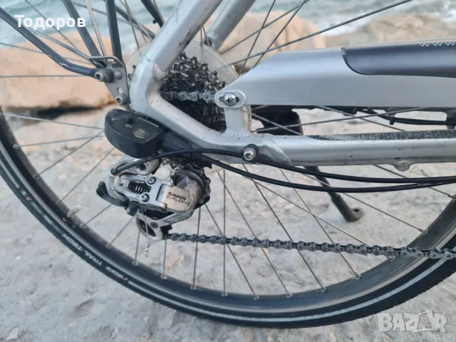 Качествен швейцарски електрически велосипед колело Flyer Panasonic 36 волта, снимка 8 - Велосипеди - 50320568