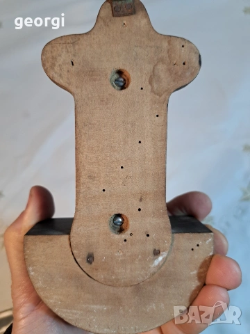 бронзова статуетка Исус Христос с дървен пиедестал 32/3, снимка 5 - Декорация за дома - 53123667