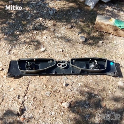 Стоп Вътрешен - Бленда Заден Капак За Рено Сафран 1995г / Renault Safrane 1995y, снимка 2 - Части - 42512830