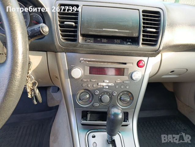 Продавам Subaru Outback, снимка 6 - Автомобили и джипове - 51933414