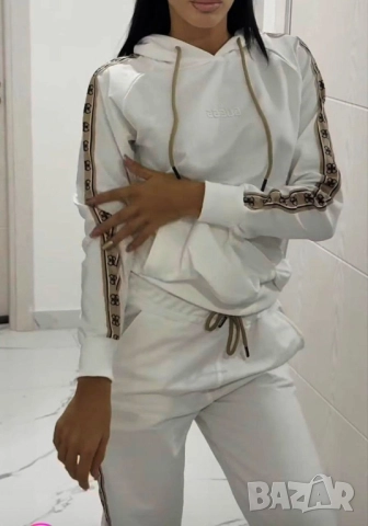 дамски екипи guess суичър и долнище , снимка 8 - Спортни екипи - 51826715