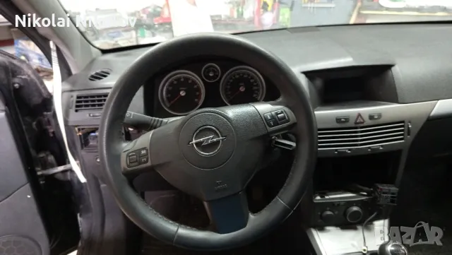 Опел Астра Х 1.4 90к.с На части Ниски цени , снимка 11 - Автомобили и джипове - 49973855