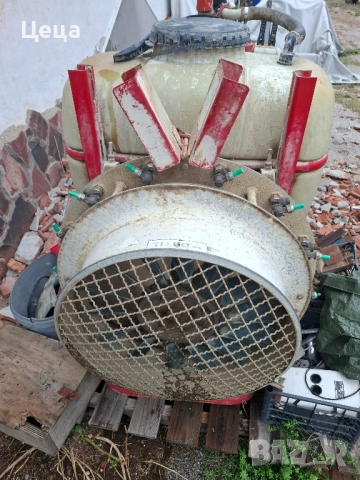 вентилаторна пръскачка 200 литра