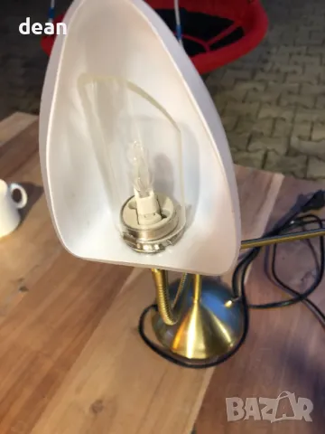 Настолна халогенна лампа, снимка 4 - Настолни лампи - 49877419