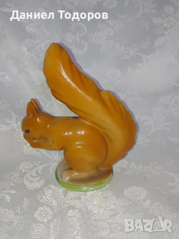Старa Българска Порцелановa Фигурa - Катерица 🐿️ , снимка 7 - Колекции - 56272829