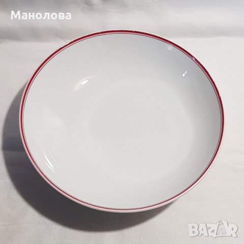 Прекрасен комплект произведен в Чехословакия EPIAG (Първа бохемска порцеланова индустрия)., снимка 4 - Сервизи - 35450069