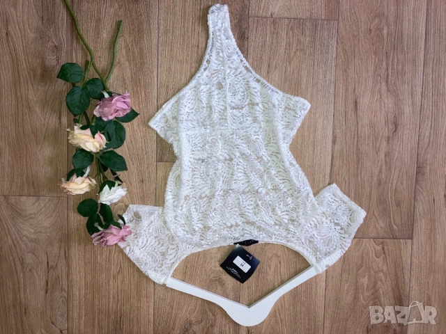 Разпродажба спешно! Ново бяло дантелено дамско боди L, снимка 5 - Корсети, бюстиета, топове - 52840876