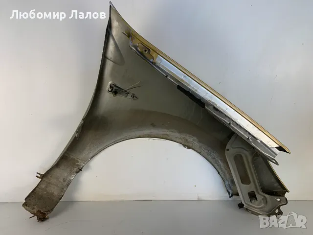 Преден ляв калник Дачия Сандеро Dacia Sandero I (08-10)г., снимка 2 - Части - 50269288