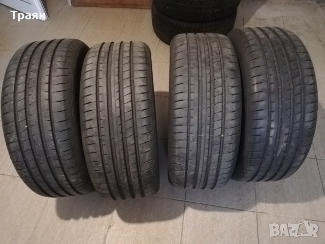 235 45 18 Goodyear eagle f1 