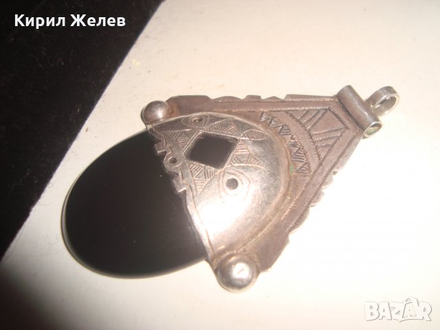 ЕТИОПСКИ СРЕБЪРЕН МЕДАЛЬОН АМУЛЕТ с ЧЕРЕН ОНИКС РЪЧНО с КАЛЕМ ОРНАМЕНТИРАН АБСОЛЮТЕН УНИКАТ 17479, снимка 15 - Антикварни и старинни предмети - 31196303