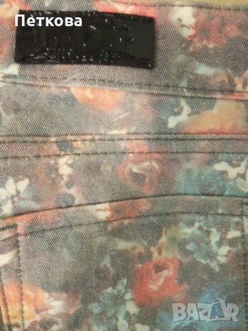 Дамски панталон, снимка 3 - Панталони - 31228873