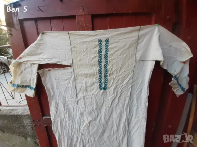 Автентична дълга кенарена риза с бродерия . Носия, снимка 2 - Антикварни и старинни предмети - 48087498