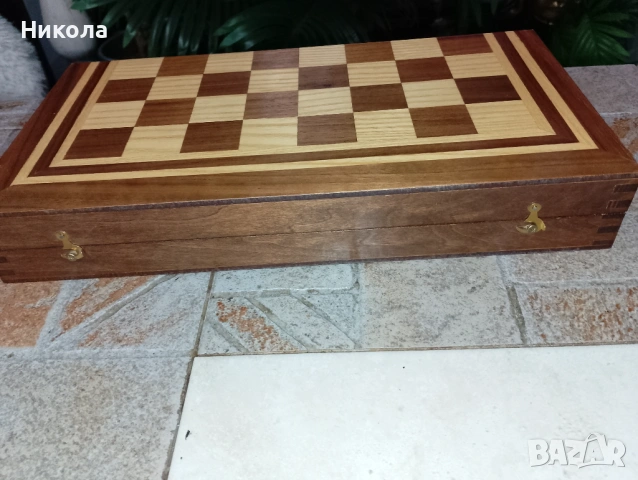  Шах-табла 34/34 с дървени фигури и  пулове, снимка 8 - Шах и табла - 41016677