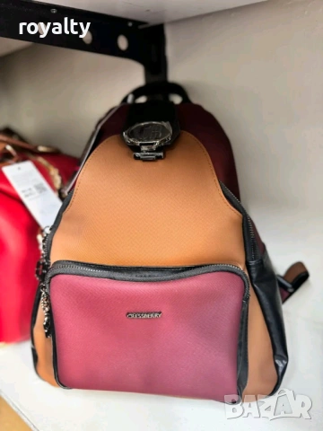 РАЗПРОДАЖБА Оригинална Дамска Чанта Различни Модели и Марки, снимка 13 - Чанти - 53031729