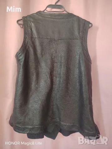M /L Черен кожен елек / корсет / и къси кожени панталони , снимка 4 - Корсети, бюстиета, топове - 56165319
