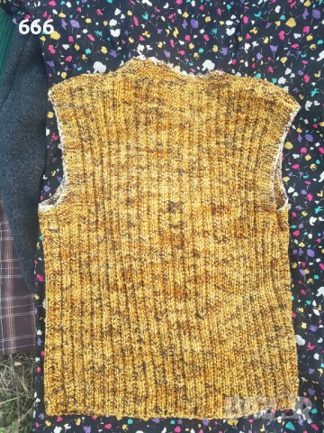 Елече, снимка 2 - Елеци - 42306539