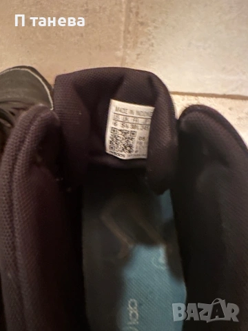 Зимни маратонки Adidas, снимка 5 - Маратонки - 53290232