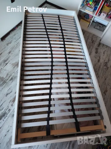 Модерно легло IKEA BRIMNES с размери 90x200 см, снимка 3 - Спални и легла - 55842743
